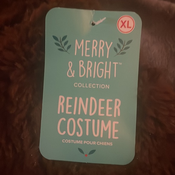 BNWT large dog reindeer costume bought at PetSmart.  Super soft, w/ jingle bell. - Picture 9 of 16